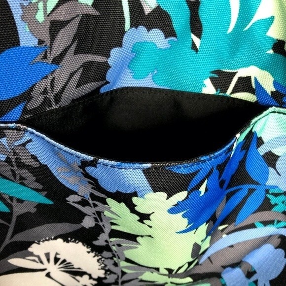 Vera Bradley‎ Tropical Cross body Purse - Picture 3 of 6